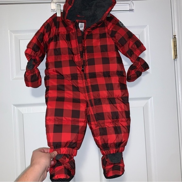 Baby Gap Warmest Down Snowsuit Bunting Black/Red Plaid Infant 0-6 Months - Picture 1 of 5